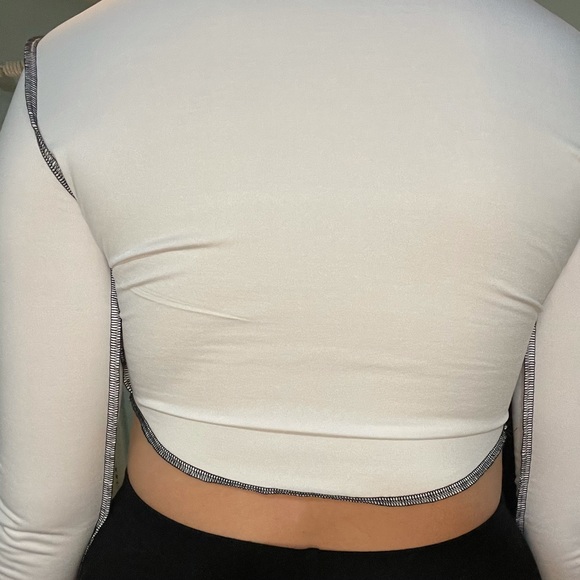 White Long Sleeved Top with Black Stitch - Picture 4 of 9